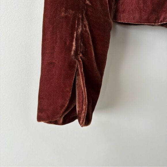 True Meaning-Brown Velvet with Floral Embroidery (Size:4) - Picture 11 of 13